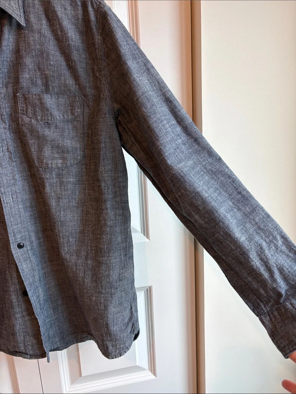 MENS- Size M- Banana Republic Grey Chambray button-down shirt
